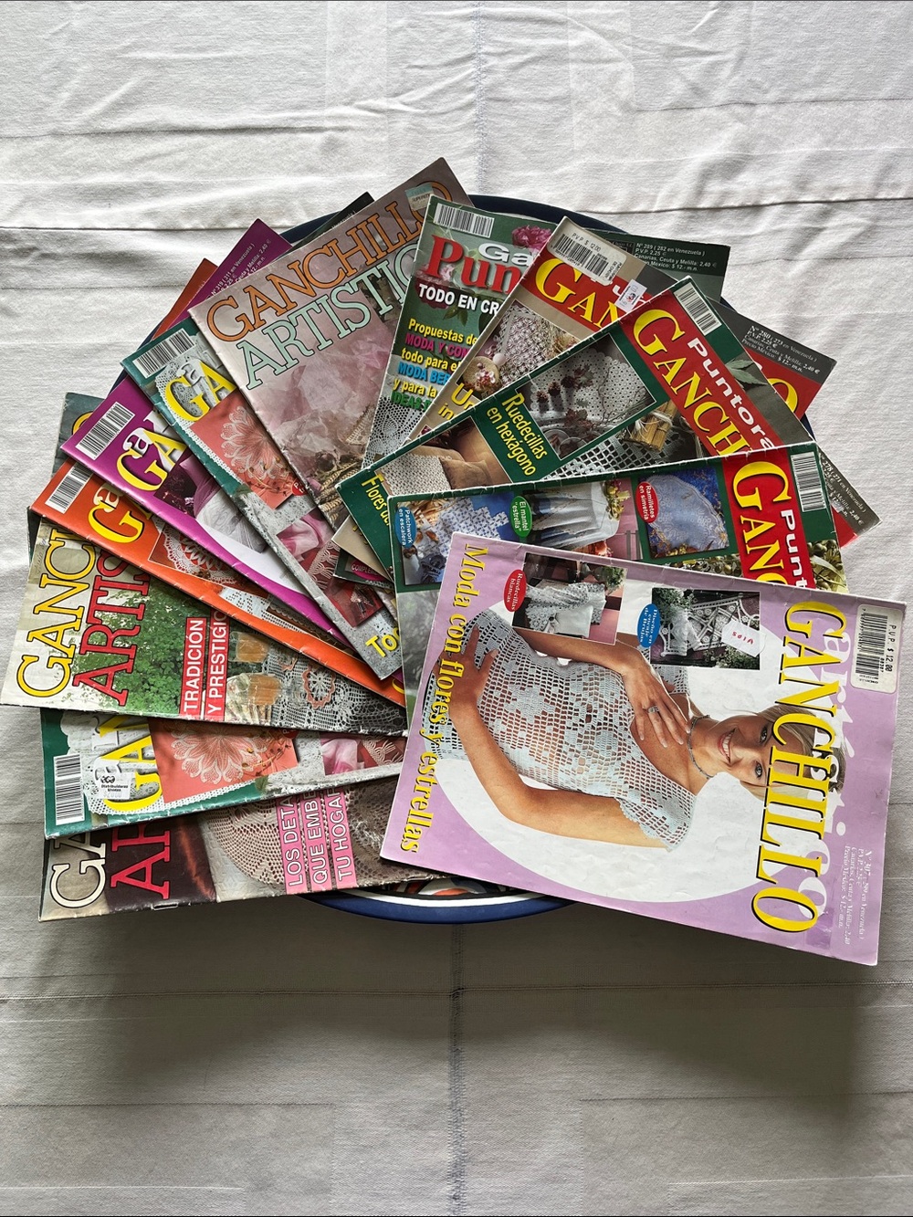 Vintage Collection Ganchillo Artístico Crochet Magazines Bundle Of 12 Issues